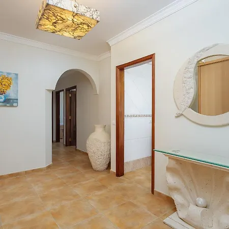Comfy 4bdr In By Lovelystay Appartement *