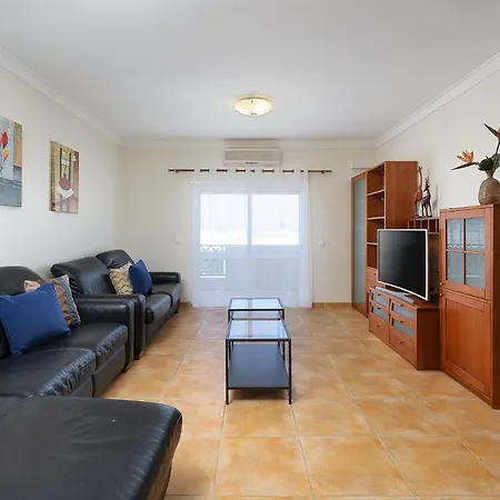 Appartamento Comfy 4bdr In By Lovelystay *