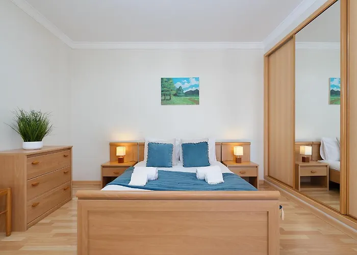 公寓 Comfy 4bdr In By Lovelystay *