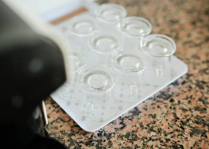 Comfy 4bdr In By Lovelystay 公寓