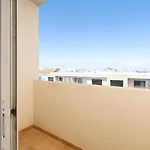 Comfy 4bdr In By Lovelystay *