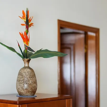 Comfy 4bdr In By Lovelystay Apartment Portimão